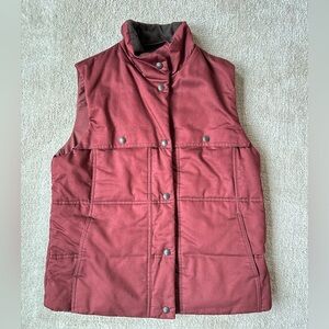 Filson Women's Burnt Red Westward Vest